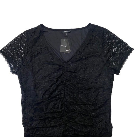 Torrid Cinched Bodysuit Size 2 NWT - Picture 2 of 8